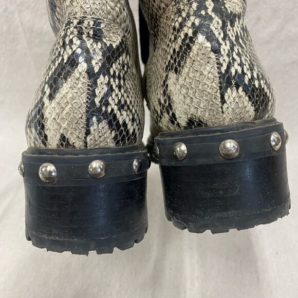 SCHUTZ Andrea Snakeskin Studded Combat Lace Up and Zip Boot Size 9.5 - Picture 2 of 16